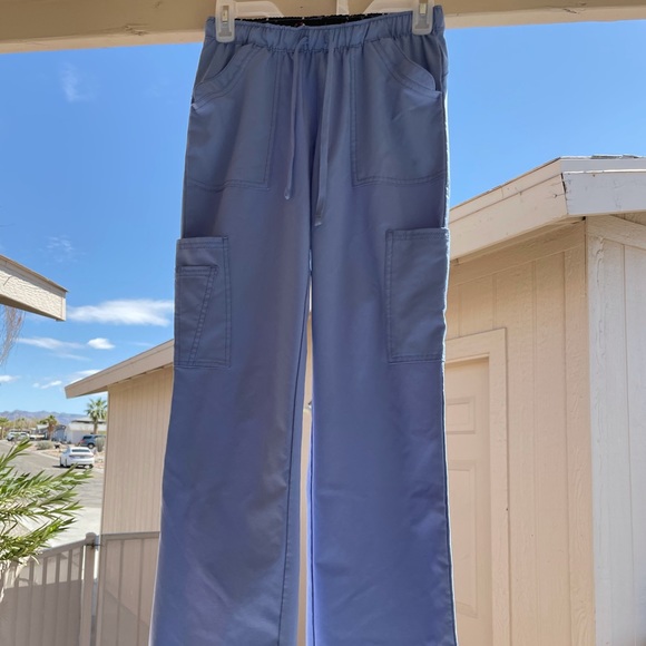 Nurse/EMT Scrubs Dickies brand and HeartSoul! - Picture 11 of 16